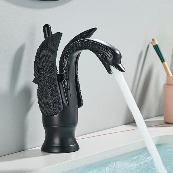 torneira banheiro preto