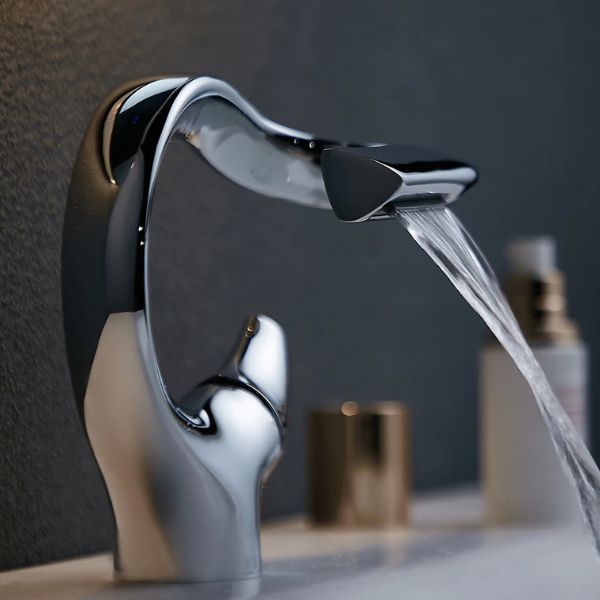 torneira de banheiro